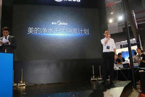 商用凈水市場(chǎng)爭奪戰(zhàn)開啟 美的發(fā)布“無憂創(chuàng)富計(jì)劃”