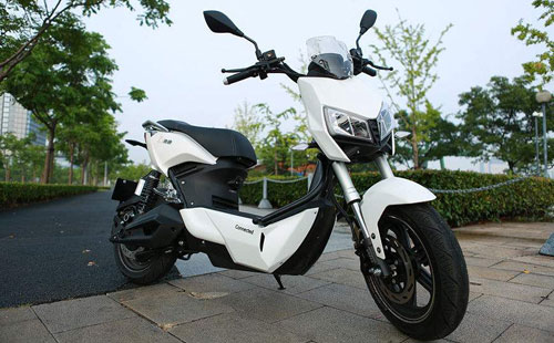 中國(guó)十大電動(dòng)車品牌愛瑪帶給你時(shí)尚、新鮮和動(dòng)感!