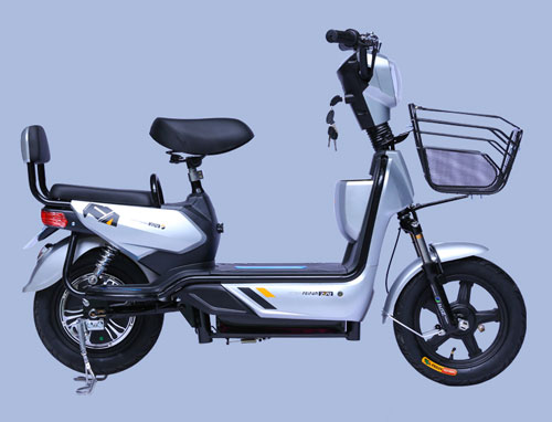行業(yè)無序競(jìng)爭(zhēng)嚴(yán)重 電動(dòng)車知名品牌線上線下融合發(fā)展