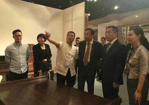美聯紅木家私攜“國寶重器”參展北京國際設計周