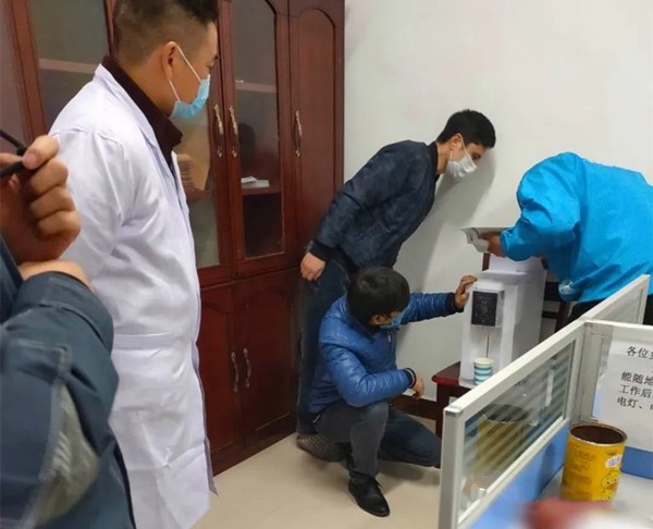 凈水器十大品牌法蘭尼20年始終專注凈水，健康家居水堅定同行者