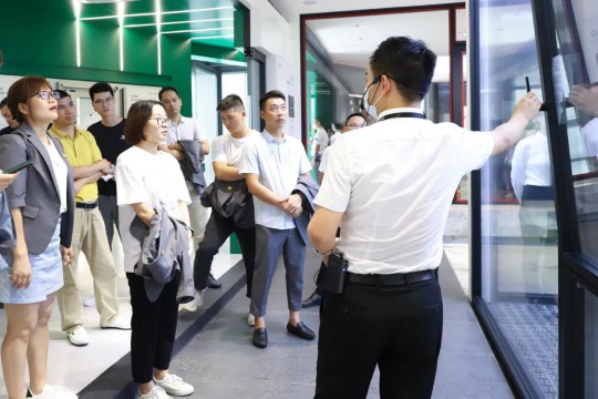 歐哲門窗總部迎來江門湛江設計力量協會設計師朋友到訪