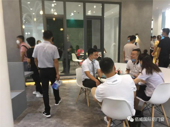 佰威國(guó)際門窗驚艷亮相廣州建博會(huì)，獲得無(wú)數(shù)點(diǎn)贊